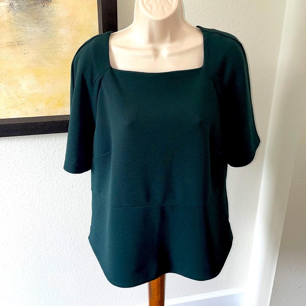 HUNTER GREEN ANN TAYLOR LOFT BLOUSE! SZL. Wonderful top with just enough give!!